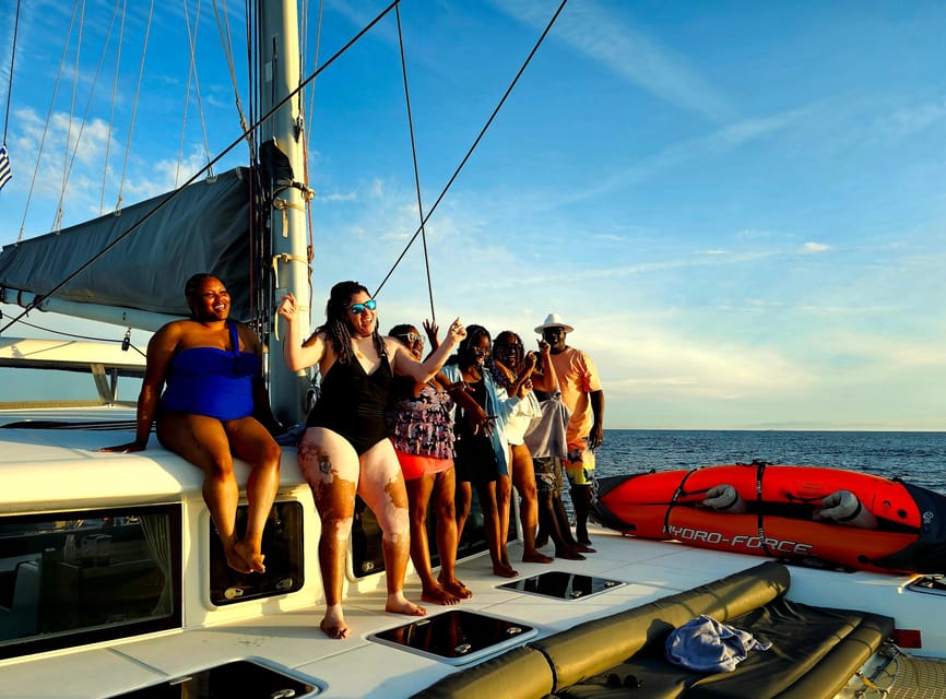 Athens: Riviera Catamaran Tour with Fresh Meal and Drinks - Voula stop and the second swim window: more sea time, less rushing