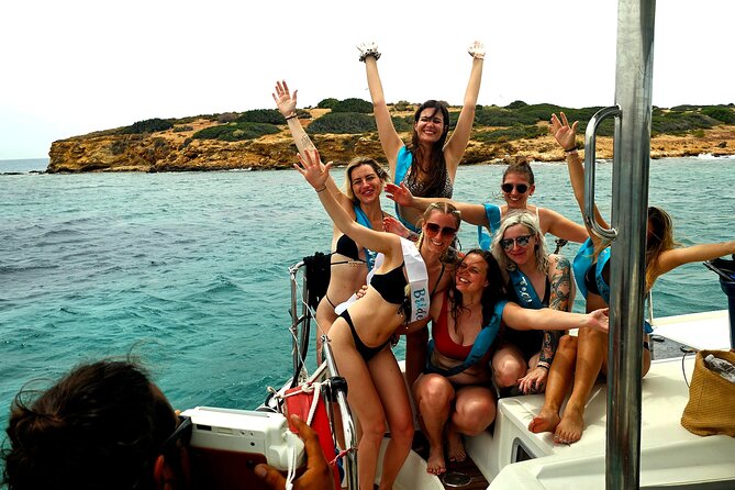 Athens Riviera Catamaran tour with fresh Meal Drinks and Swimming - Prasoniso Island and Lunch On Board: Real Greek Food at Sea Level