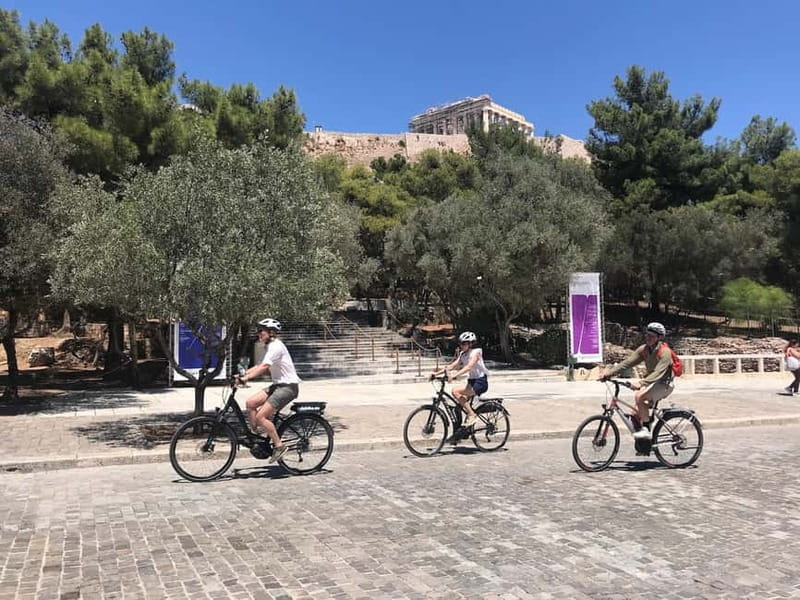 Athens: Small Group E-Bike Tour of Historic Highlights - What the audio and small-group size do for your experience