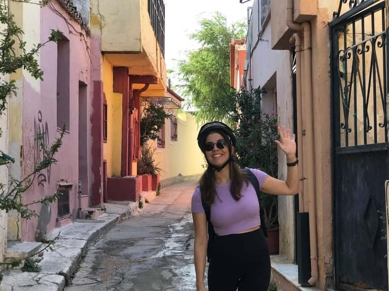 Athens: Small Group E-Bike Tour of Historic Highlights - Starting at Solebike, and setting yourself up for an easy ride