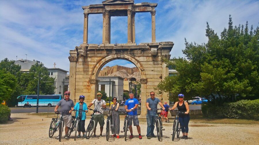 Athens: Sunset Bike Tour - Temple of Olympian Zeus and Zappeion Area: The Sunset Warm-Up