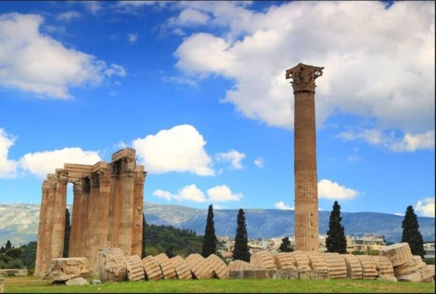 Athens: Temple of Olympian Zeus Entrance Ticket - A fast history primer, from 515 BC beginnings to Hadrian’s finish