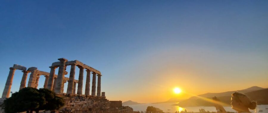 Athens: Temple of Poseidon and Cape Sounion Sunset Tour - Temple of Poseidon up close, what to look for at the cliff edge
