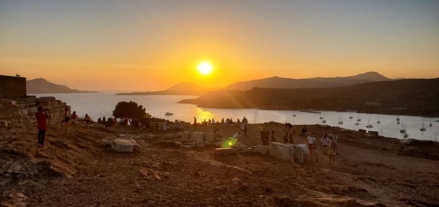 Athens: Temple of Poseidon and Cape Sounion Sunset Tour - How to make the sunset moment work for you, not just for the clock