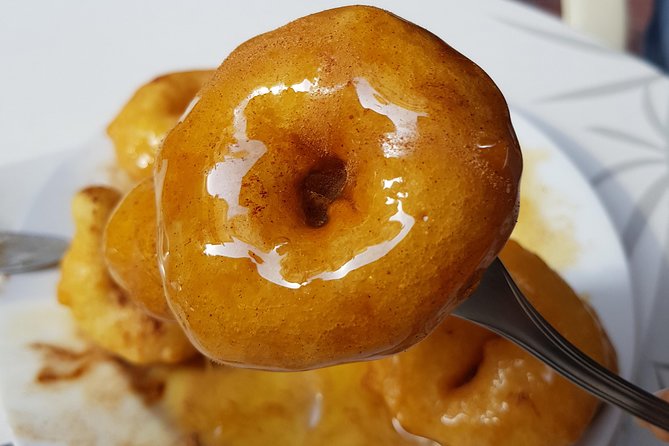 Athens: The Classic Food Tasting Tour - Athens Food Walking Route: How the Neighborhoods Fit Together