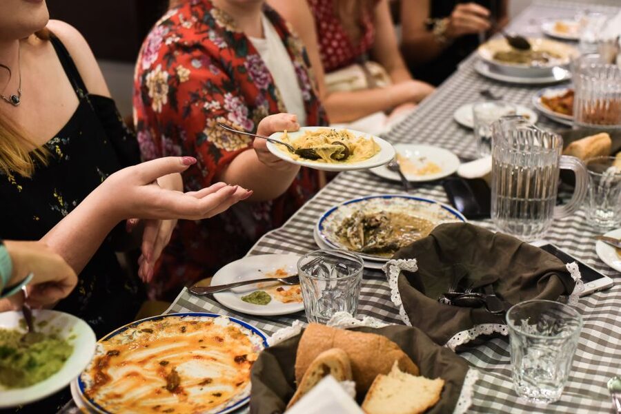 Athens: Ultimate Food Walking Tour with 15 Tastings - What the 4-hour flow feels like, from pie to market lunch to dessert