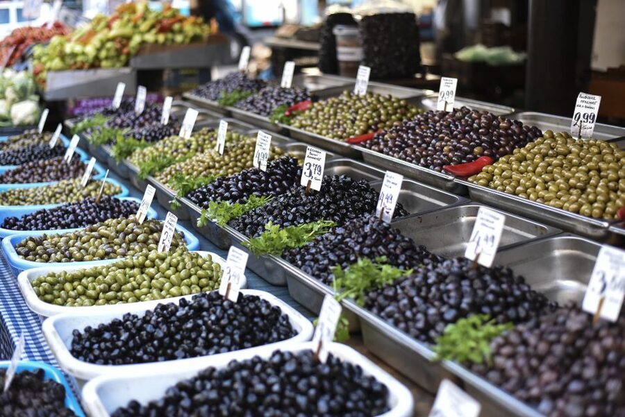 Athens: Ultimate Food Walking Tour with 15 Tastings - Should you book this Athens food tour with 15 tastings?