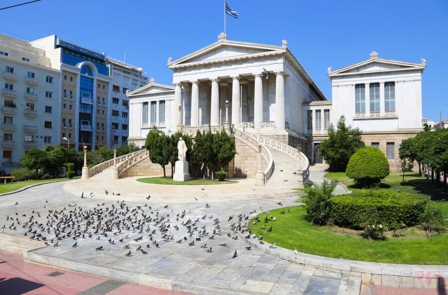 Athens: Wheelchair accessible Top Sights Half-Day Tour - Archaeological Museum time: where the stories stick