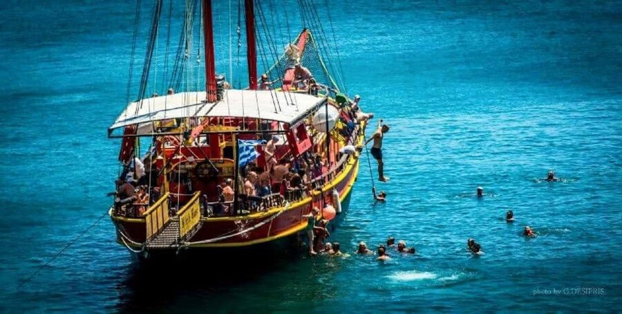 Black Rose Pirate Boat: 5-Hour Trip from Heraklion - Facilities and Comfort on the Black Rose Boat