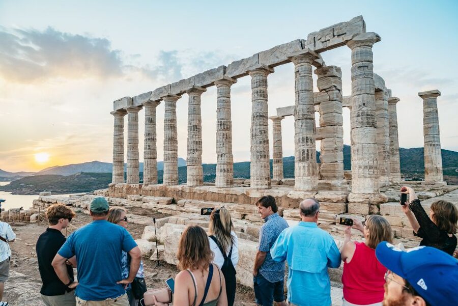 Cape Sounion & Temple of Poseidon: Small Group Tour - Temple of Poseidon: Your Guided Hour Plus Time to Wander