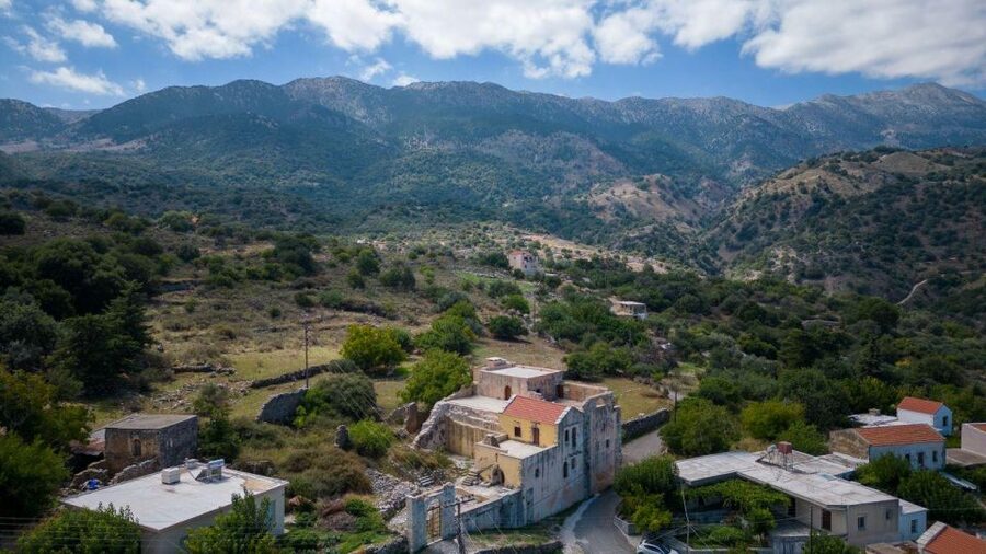 Chania: 7 Villages of Apokoronas Tour with Lunch - Price and value: what $135 buys you in Apokoronas