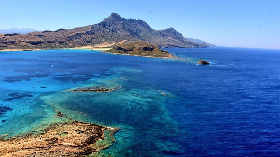 Chania/Almyrida: Balos Gramvousa Day Trip with Boat Ticket - Balos Lagoon: pink sand, shallow swimming, and how to enjoy it longer