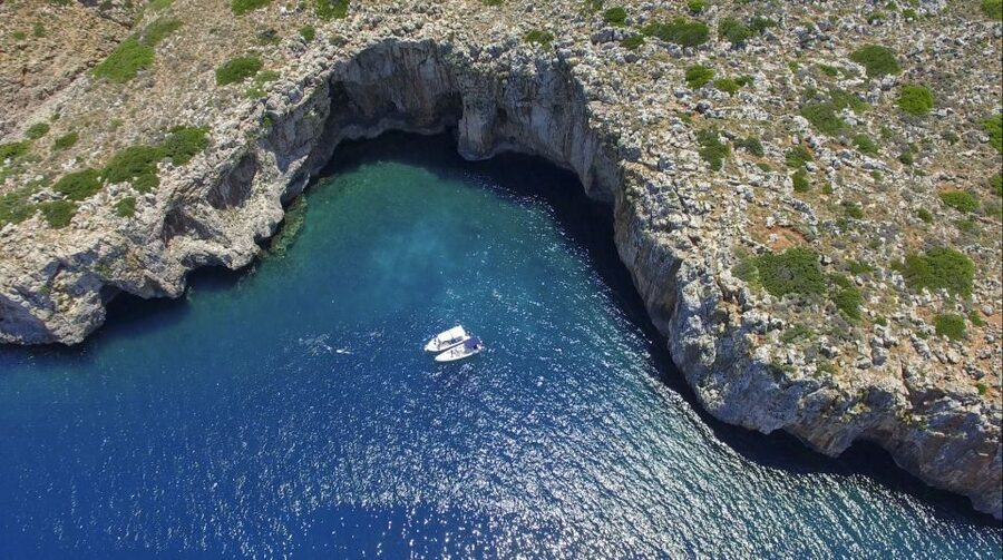 Chania: Boat Trip with Guided Snorkeling & Stand-Up Paddling - SUP basics on a boat day: balance, then glide