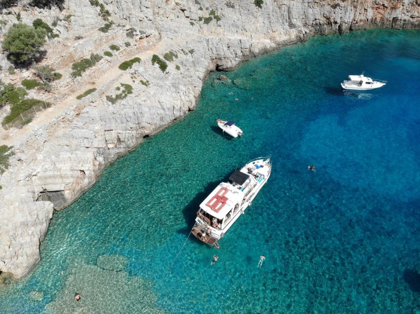 Chania: Menies Beach & Chironisia Bay Cruise with Snorkeling - Safety briefing, sea legs, and the Rodopou Peninsula cruise