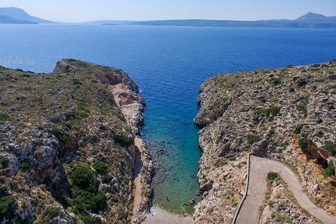 Chania: Scuba Diving for Beginners - The 8-Meter Underwater Moment: The Milestone to Aim For