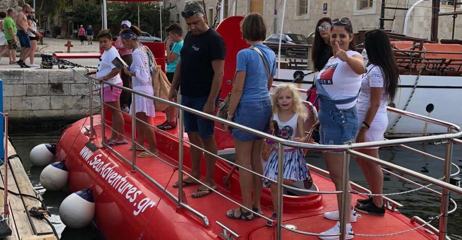 Chania: Semi-Submarine Boat Underwater Experience - Heat, Ventilation, and Seasickness Prep