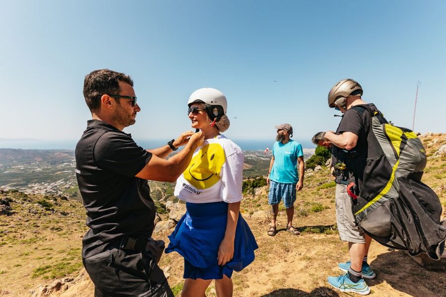 Chania: Tandem Paragliding Flight in Crete - The Views: Coastal and Mountain Vistas, Plus the Eagle Bonus