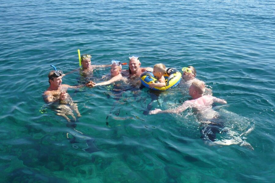 Chania Town: Glass-Bottom Boat Cruise to Thodorou & Lazareta - Lazaretta Island: Beach Time, Swimming, and Quiet Water Watching