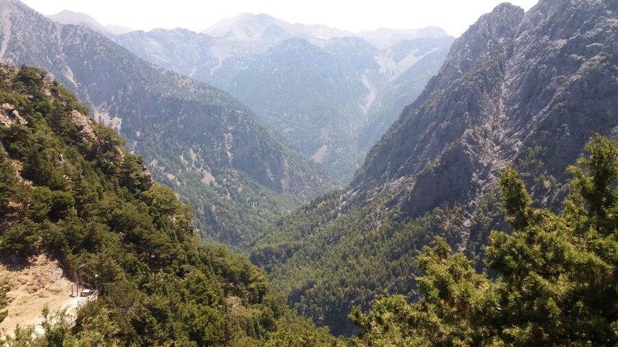 Chania: White Mountains Safari Tour with Lunch and Tastings - Lunch at the Samaria Gorge Entrance: Views, Cretan Flavors, and a Real Break