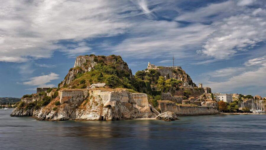 Corfu: Paleokastritsa Beach and Old Town Bus Shore Excursion - Key things that make this tour work