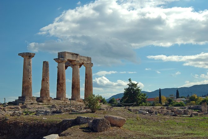 Corinth Half-Day Trip from Athens with Entrance Tickets - Stop 1: Corinth Canal, 20 Minutes of Engineering and Sea Views