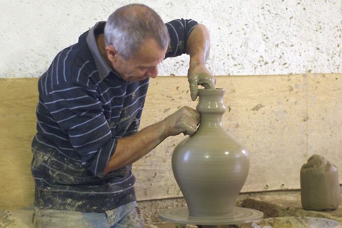 Cretan Wines & Olive oil tour - The treasures of Crete - Stop 1 at Skalani: the olive mill tour and breakfast pairing