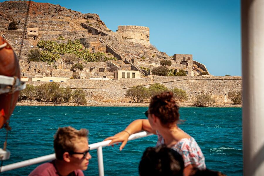 Crete: Agios Nikolaos, Plaka and Spinalonga Island Tour - Spinalonga Island: guided context, then your own pace