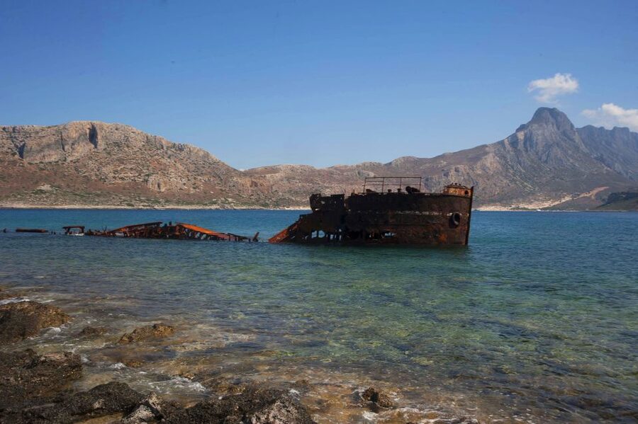 Crete: Balos and Gramvousa Cruise - The Long-Day Flow: Pickup, Coach, and the Skalata Coffee Stop