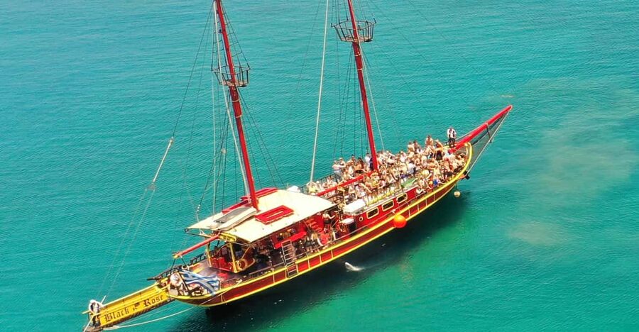 Crete: Coastline Snorkeling Cruise from Hersonissos Port - A 2-hour noon cruise from Hersonissos port