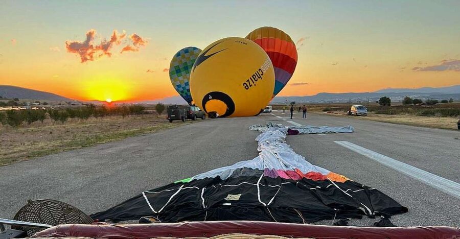 Crete: Hot-Air Balloon Flight with Breakfast and Wine - The flight: 300 to 400 meters above Crete