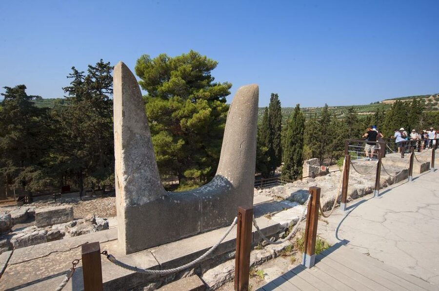 Crete: Knossos Palace and Lassithi Plateau Day Tour - Pickup and the Pace You Should Expect
