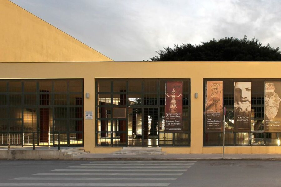 Crete: Knossos Palace and Museum E-Tickets with Audio Guides - What I’d Focus On While Listening, So It Doesn’t Become Background Noise