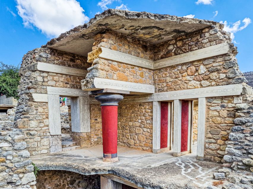 Crete: Knossos Palace, Heraklion City, Market Guided Tour - Patsides Minoan Farm: tastings and plant talk in a real working setting