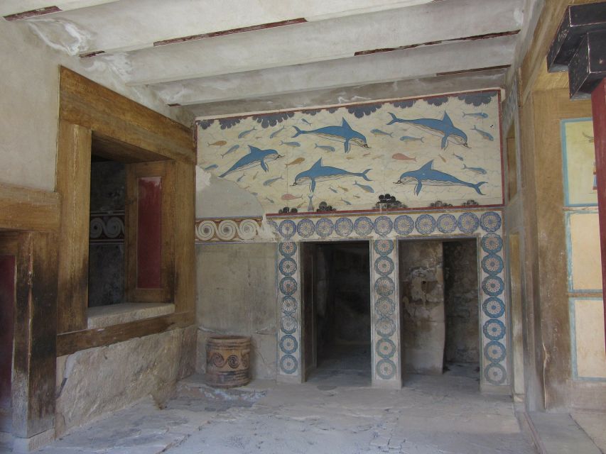 Crete: Knossos Palace & Heraklion Guided Tour - Price and value: what you pay, what you should budget