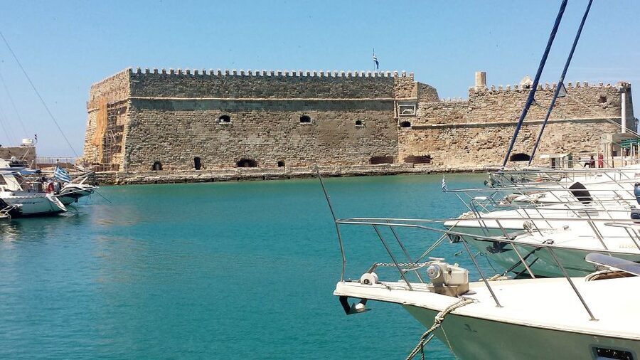 Crete: Knossos Palace & Heraklion Guided Tour - Who this tour fits best, and who might prefer another plan