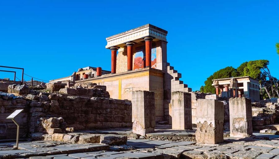 Crete: Knossos Palace, Winery & Olive Oil Tour with Lunch - Price and value for a 6-hour Knossos, winery, and olive oil day