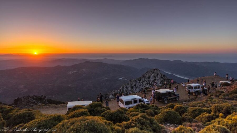 Crete: Land Rover Safari with Sunset Viewing, Dinner, & Wine - The Best Part After Dark: Moonlit Roads and Coastal Lights