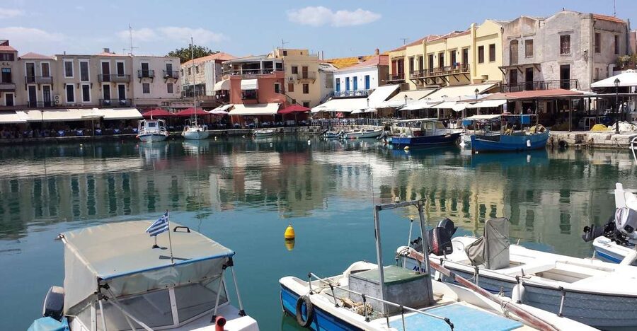 Crete: Rethimno, Chania, and Kournas Lake Day Trip - Pickup, Coach Comfort, and Staying Sane on a 10-14 Hour Day