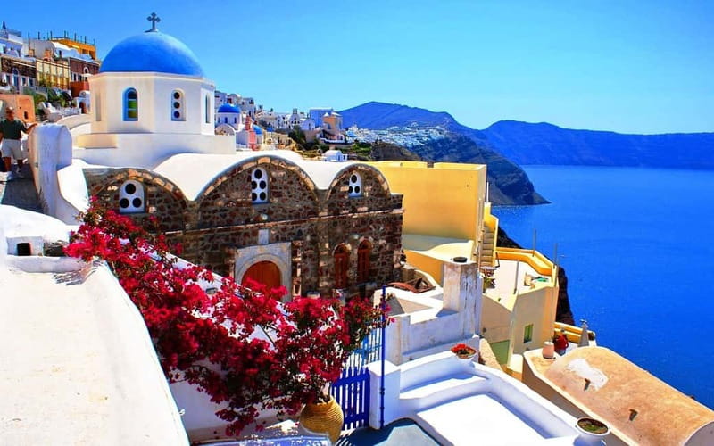 Crete: Santorini Day Trip with Fast Ferry Cruise - Check in at Seajets kiosk, where the day really starts