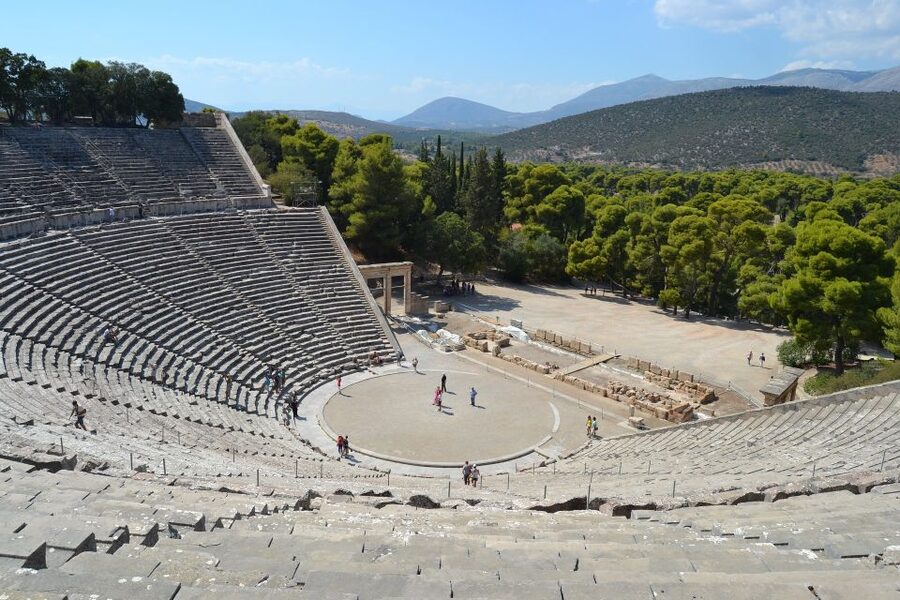 Day Tour to Mycenae and Nafplio with Lunch - Entering the Kingdom of Agamemnon: Lion Gate, Tomb, and Palace Grounds