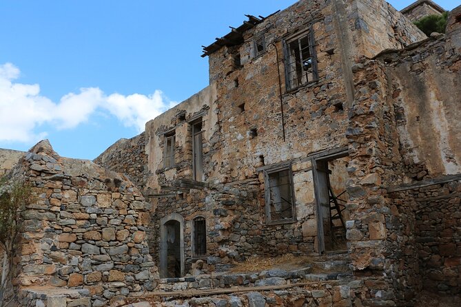 Day Trip to Agios Nikolaos and Spinalonga Island - Boarding the Boat: Mirabello Bay Views and a Few Real-World Tips