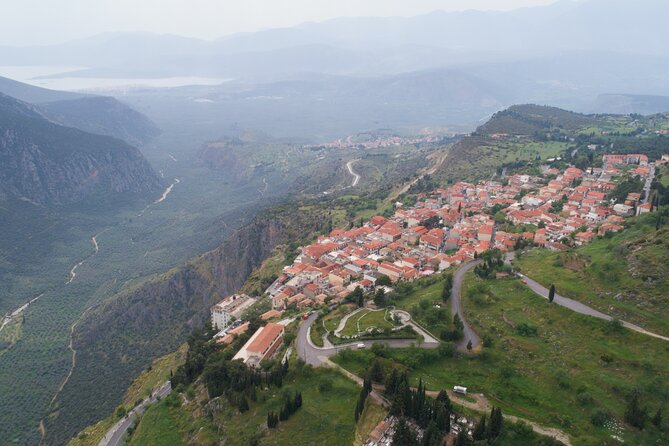 Delphi full day V.R audio guided tour with entry ticket - Stop 1: Delphi Archaeological Museum (your anchor of the day)
