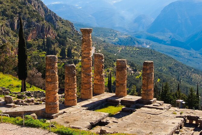 Delphi full day V.R audio guided tour with entry ticket - The Athens to Delphi drive, and why the schedule matters