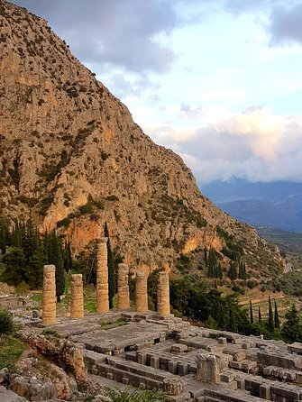 Delphi & Thermopylae Full Day Private Tour from Athens - Logistics, comfort, and what to plan for on a 10 hour day
