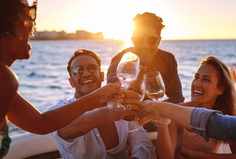 Dia: Day & Sunset Cruise with Menu by Greece's Top 100 Chef - A floating resort feeling on the biggest catamaran