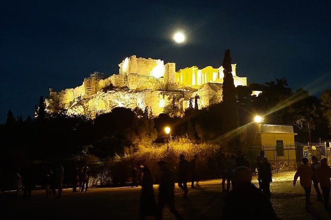Electric Bike Tour of Athens by Night - How the ride actually works (and where you need to be confident)