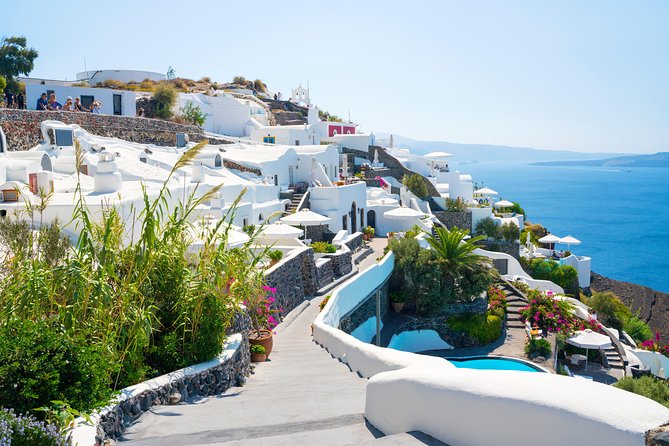 Explore Santorini with a Local - 4 Hours Private Tour - Getting picked up in Santorini, especially if you arrive by cruise