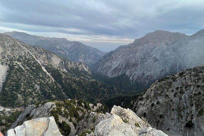 Explore the White Mountains of Crete - Therisso village and the lunch break: historic streets plus a family tavern meal