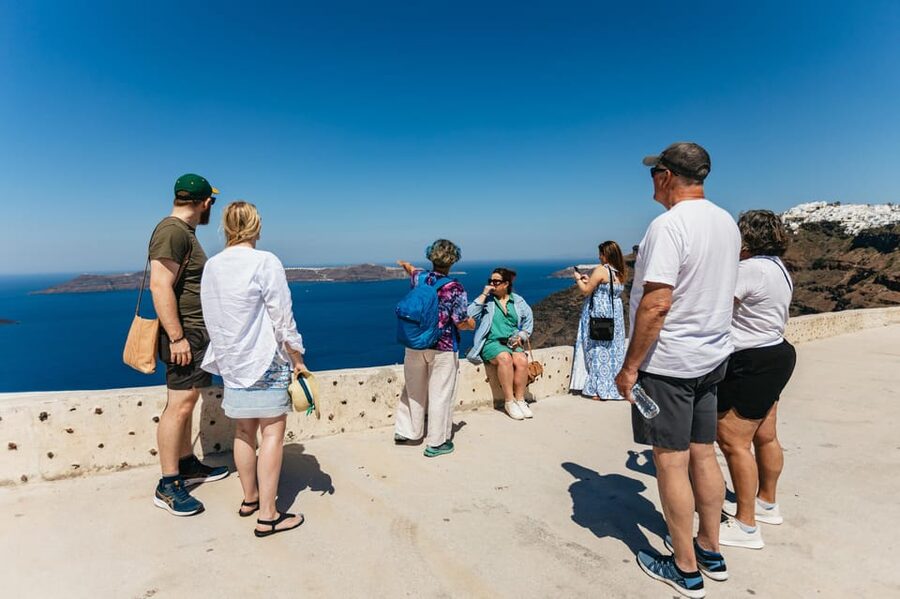 Fira: Guided Foodie Walking Tour with Tastings - Who This Tour Is Best For (and Who Should Skip It)