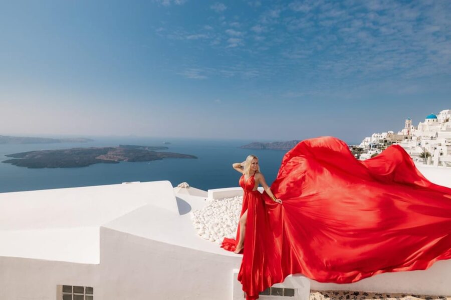 Flying dress Photoshoot in Santorini with Hotel Pickup - Who This Flying Dress Shoot Is Best For
